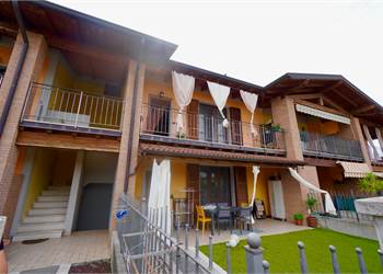 OPPORTUNITÀ PER INVESTITORI – Trilocale con terrazzo, già a reddito!