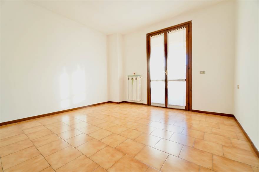 Prima camera da letto matrimoniale piano primo