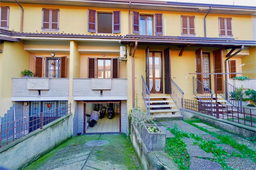 Facciata esterna sul retro