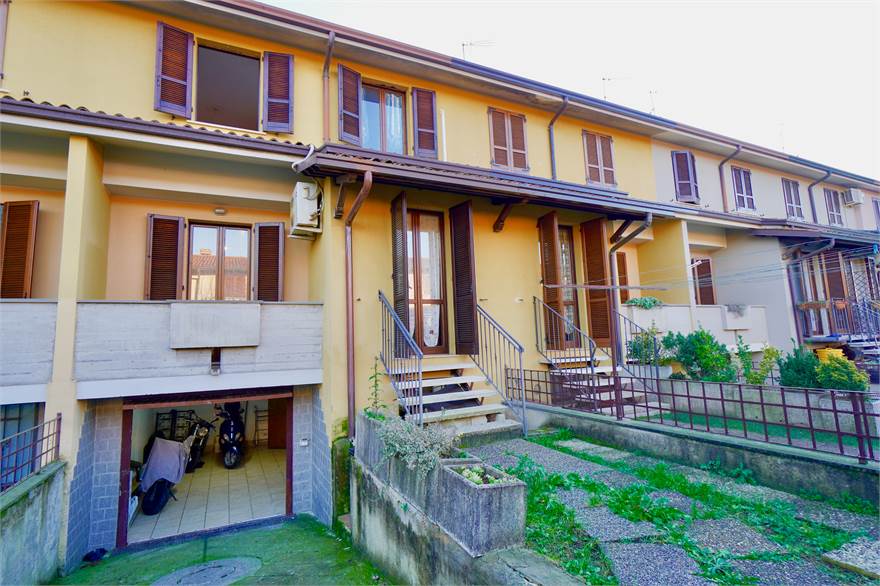 Facciata esterna sul retro