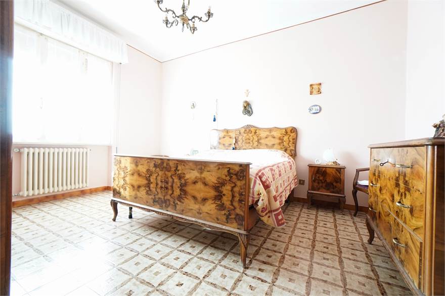 Seconda camera matrimoniale piano terra