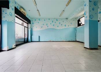 Negozio con corte esclusiva! 