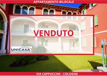 Recente appartamento bilocale con travi a vista! 