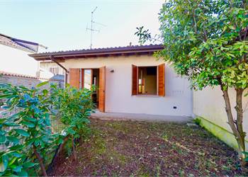 Appartamento bilocale al piano terra con giardino privato! 