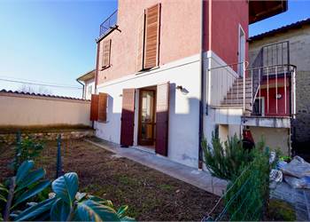 Appartamento bilocale con giardino provato!