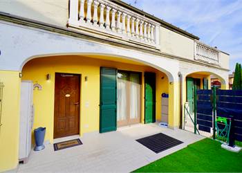 Villetta a schiera centrale con giardino! 